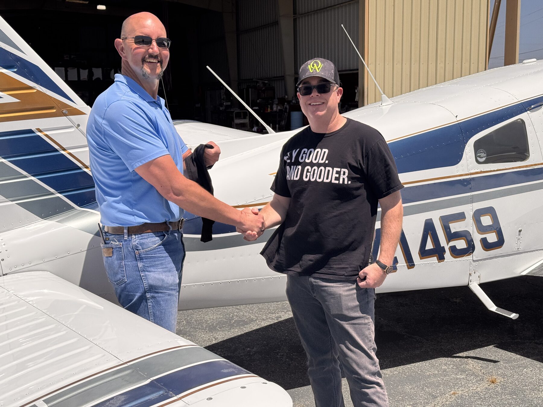 Checkride handshake in front of N41459